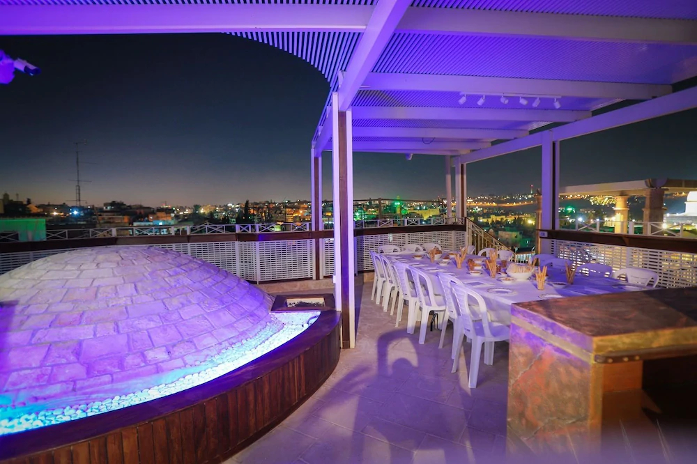 Western Wall Luxury House