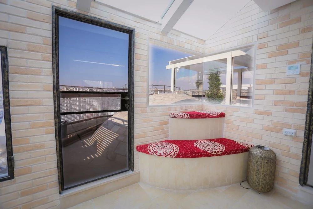 Western Wall Luxury House