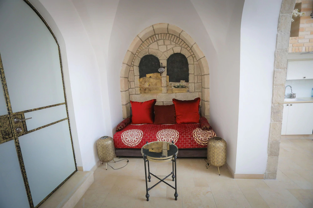 Western Wall Luxury House