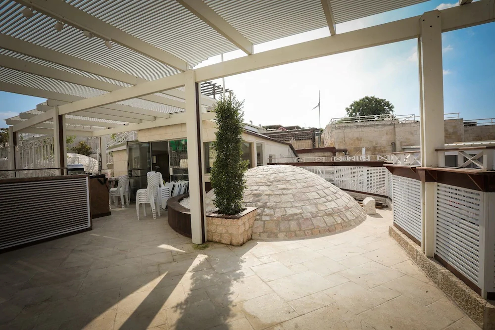 Western Wall Luxury House