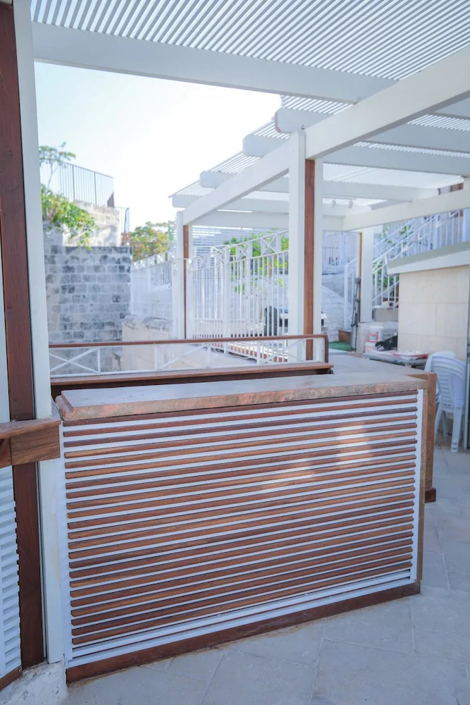 Western Wall Luxury House