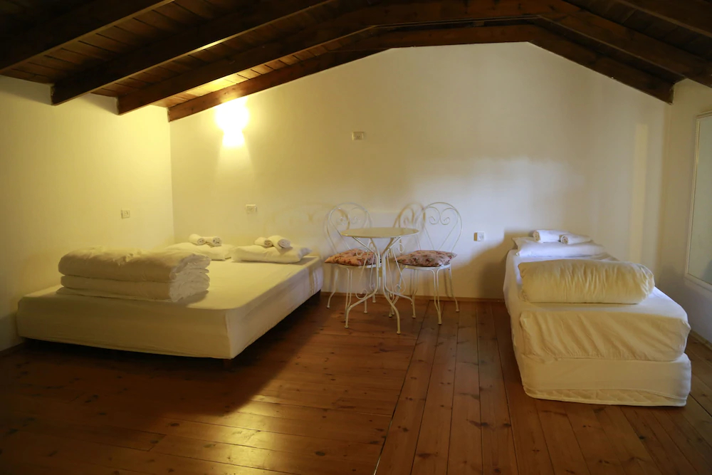 Nof Sadot Zimmer