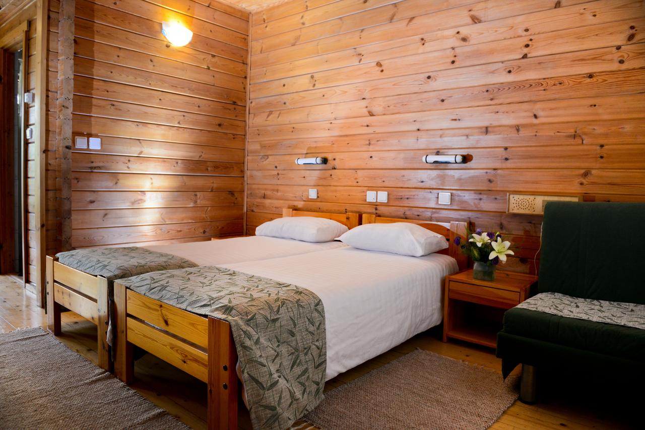 Yad Hashmona Hotel