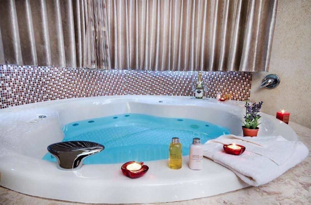 Grand Vista Exclusive Boutique Hotel