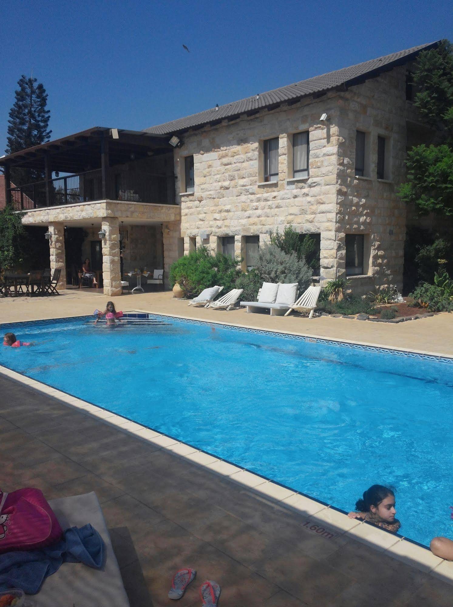 Grand Vista Exclusive Boutique Hotel
