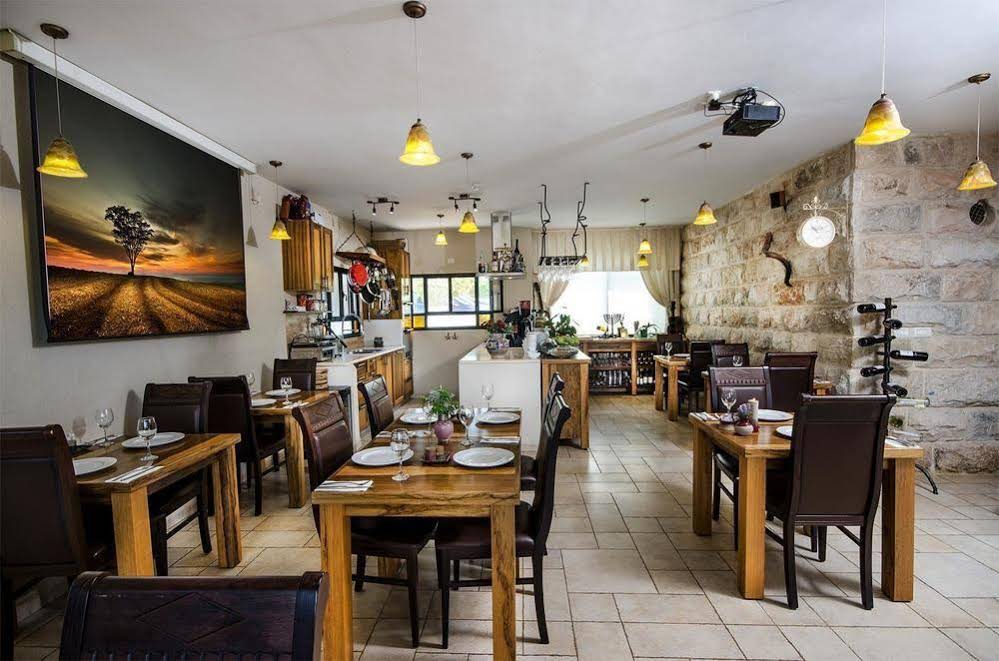 Grand Vista Exclusive Boutique Hotel