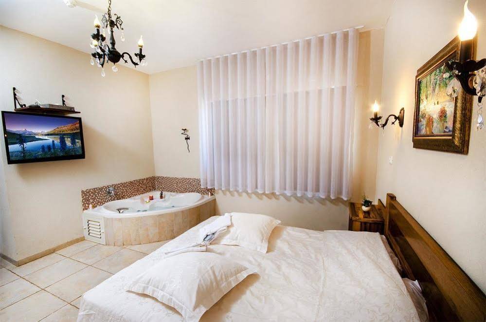 Grand Vista Exclusive Boutique Hotel