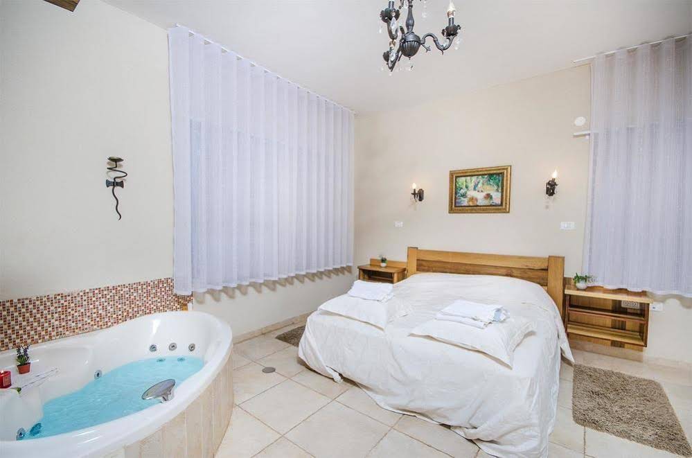 Grand Vista Exclusive Boutique Hotel