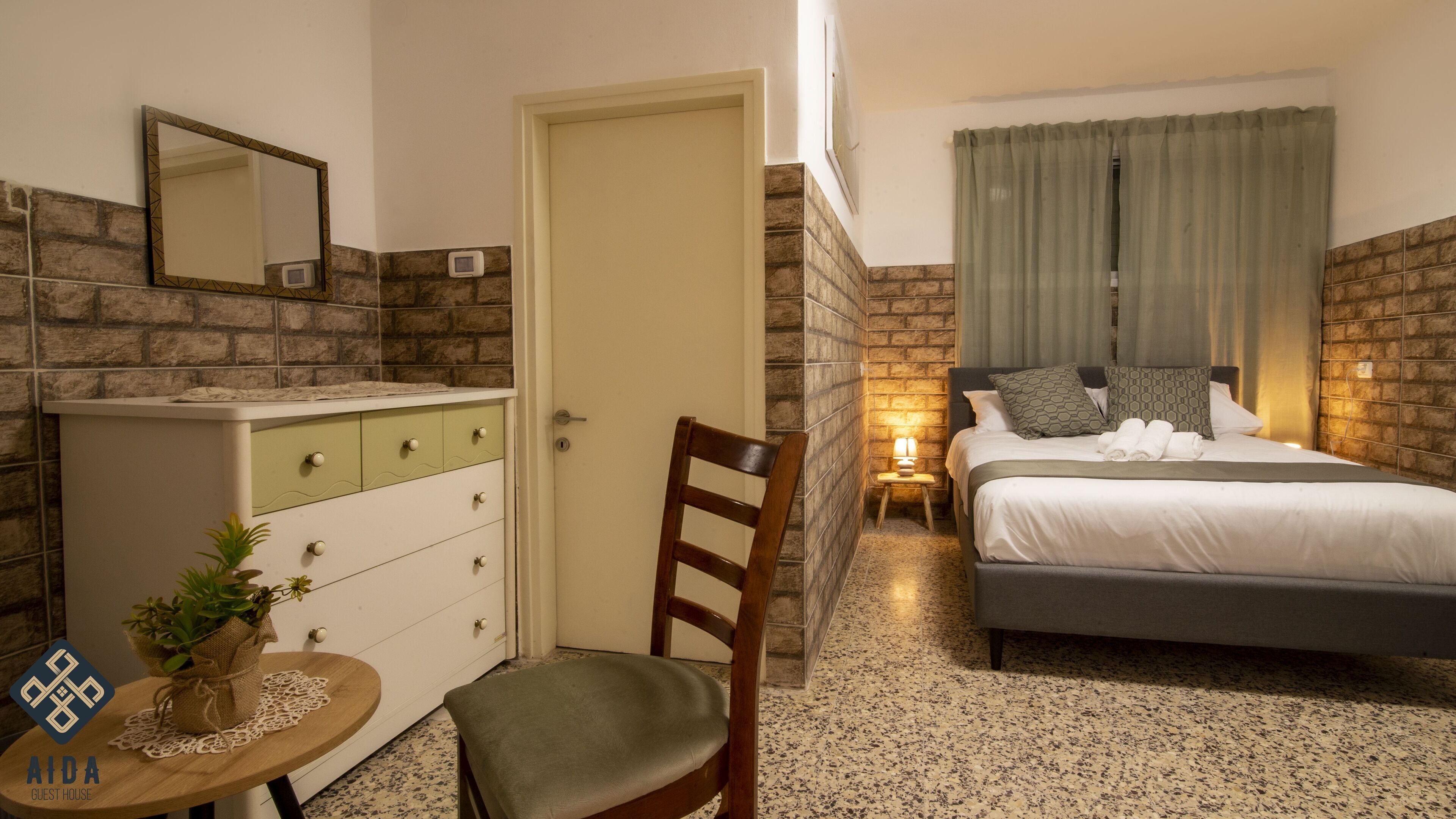Aida Guest House