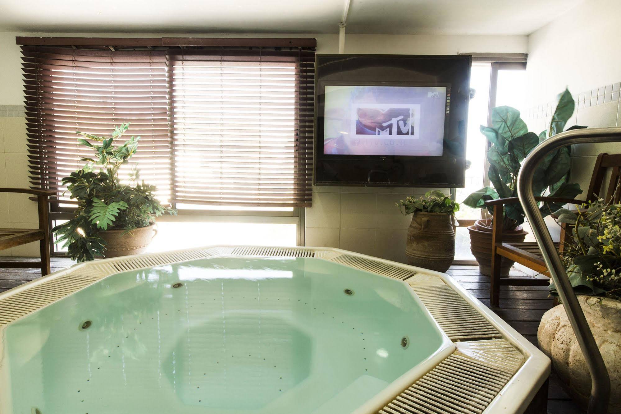Plaza Nazareth Illit Hotel