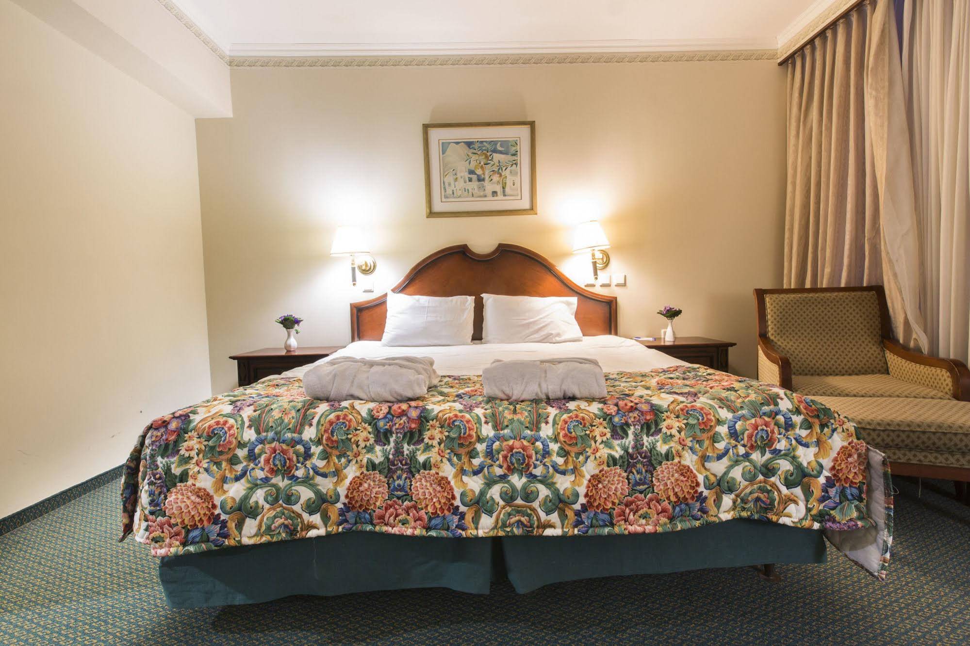 Plaza Nazareth Illit Hotel