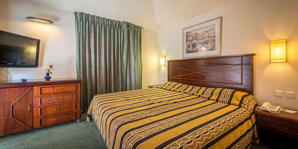 Rimonim Mary's Well Hotel Nazareth