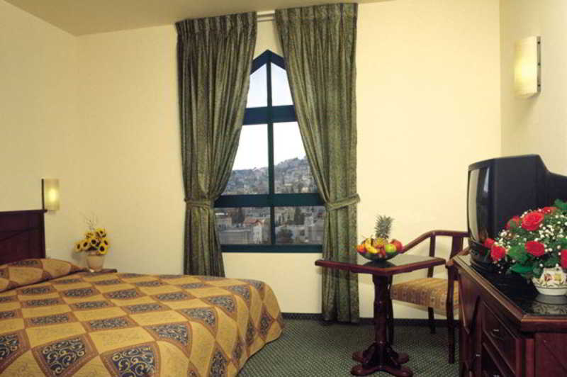 Rimonim Mary's Well Hotel Nazareth