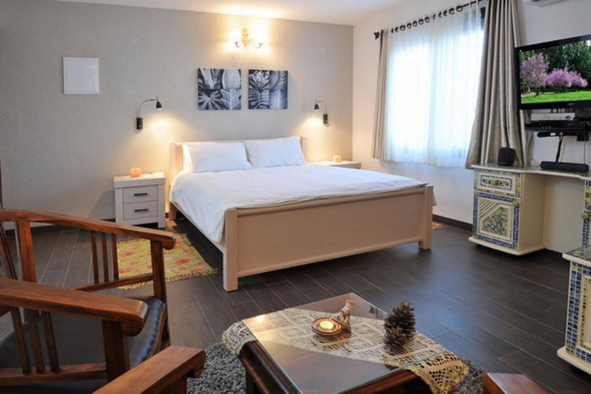 Miki's B&B Rosh Pina