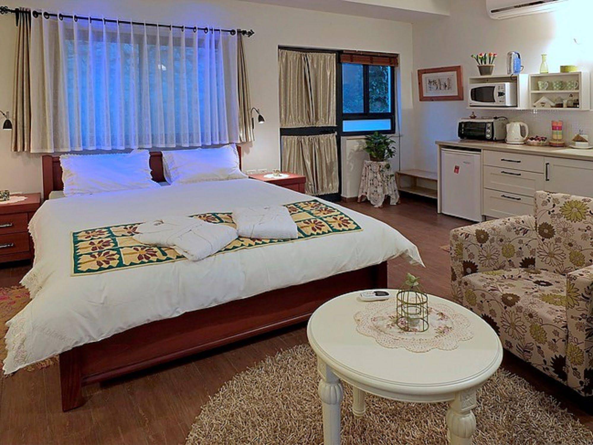 Miki's B&B Rosh Pina
