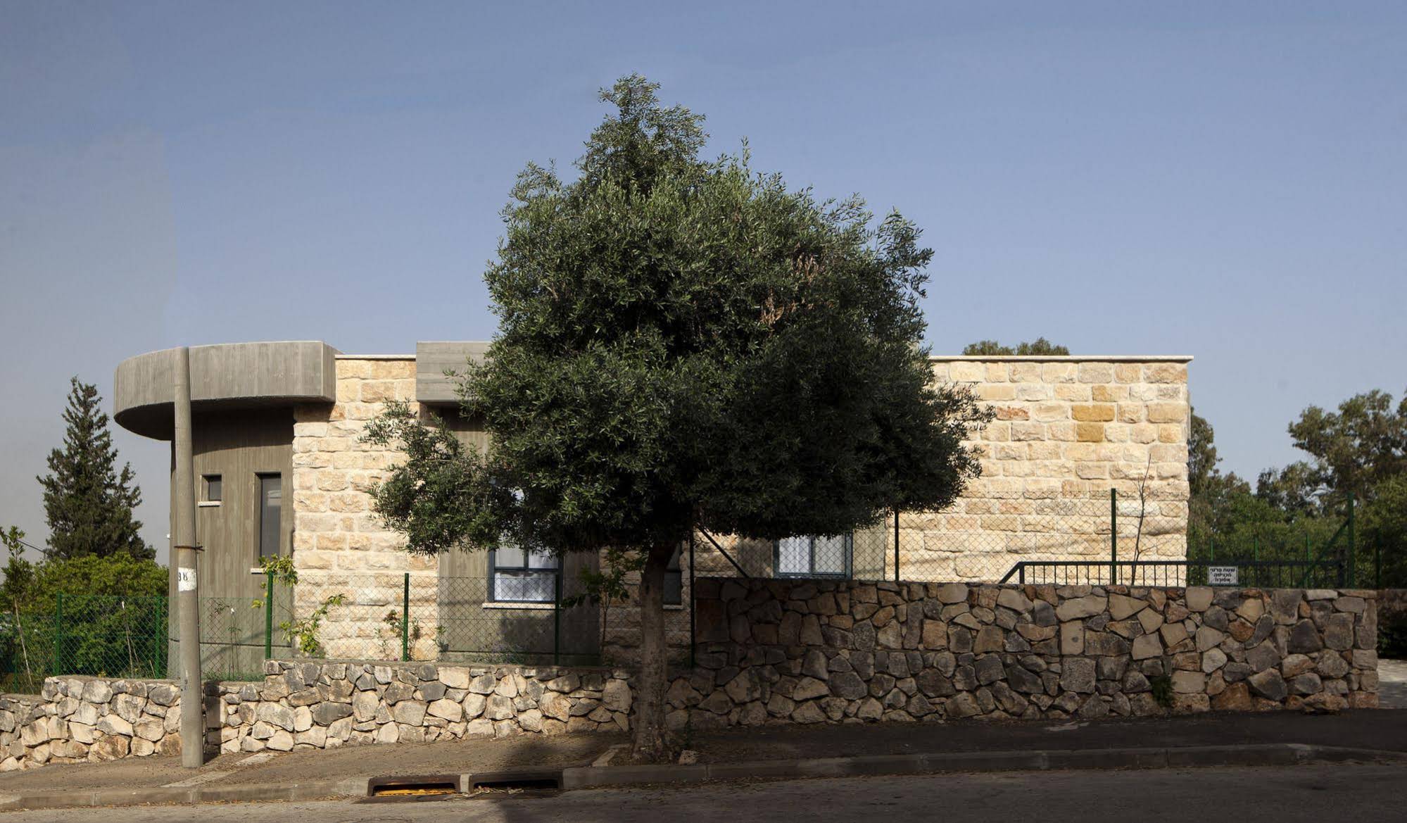 Pnai Villa