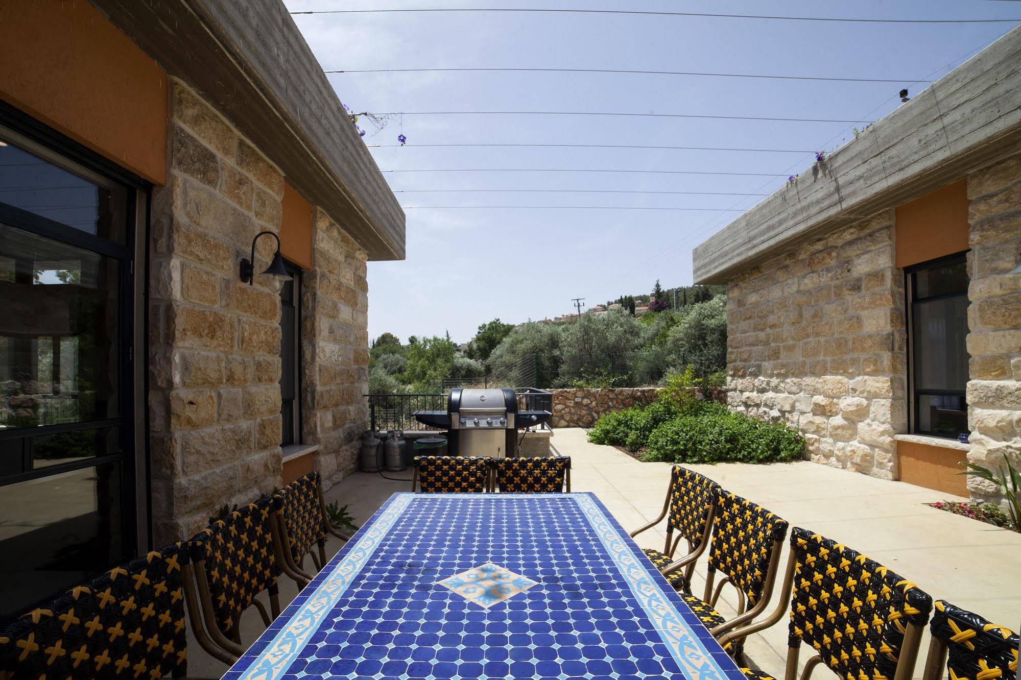 Pnai Villa