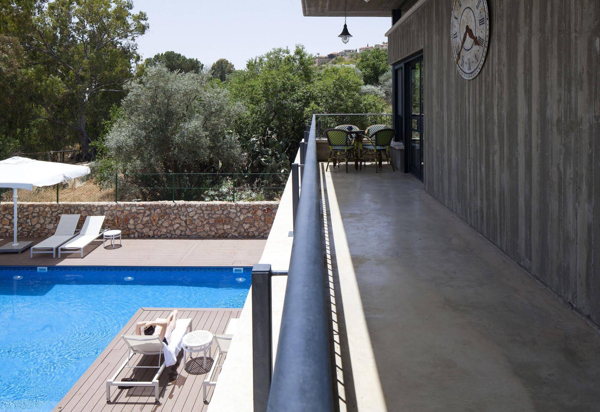 Pnai Villa