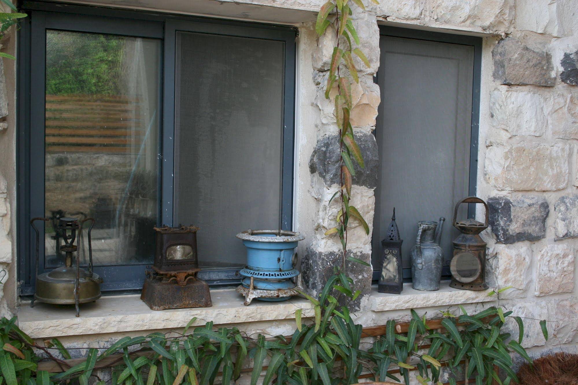 Shulamit Yard