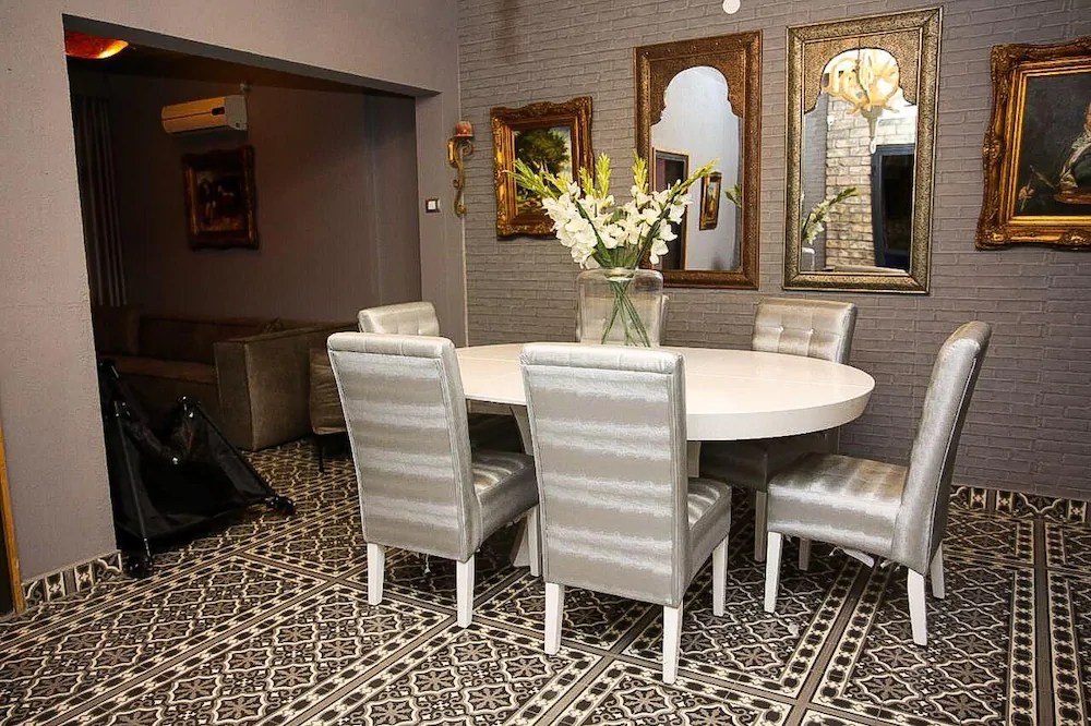 The Belvedere Boutique Suite