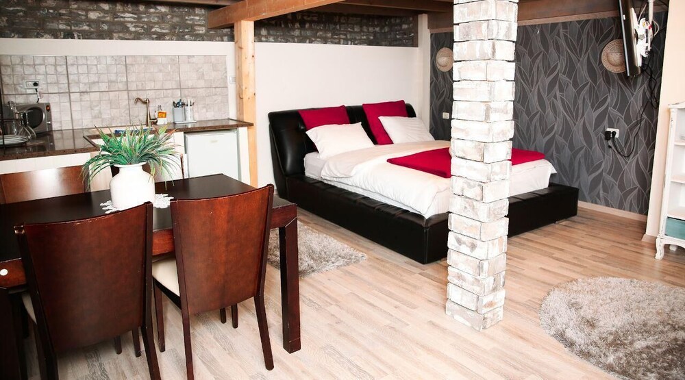 The Belvedere Boutique Suite