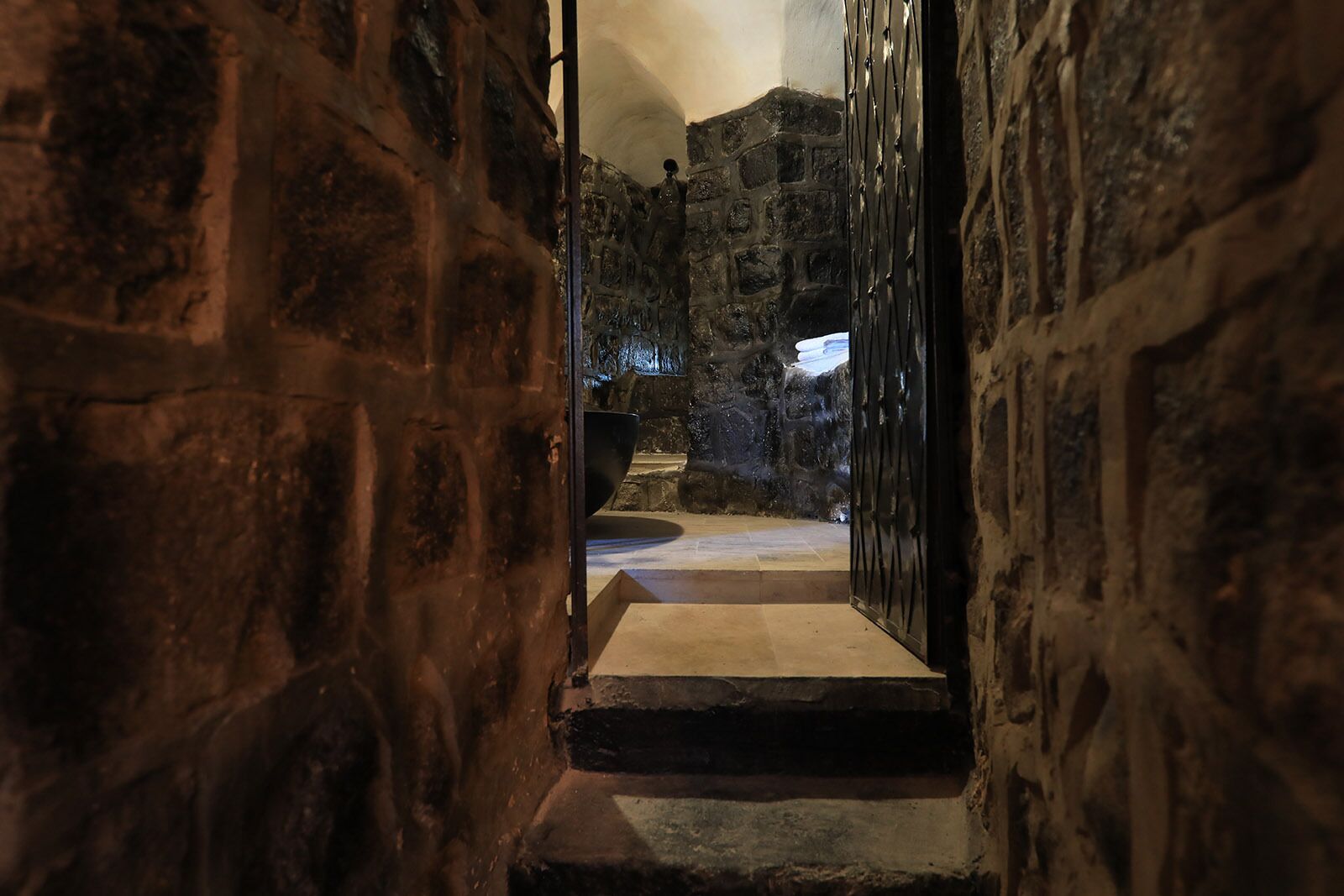 Dona Castle
