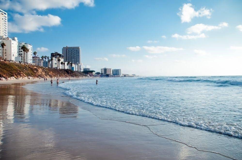 Beach-town apartments