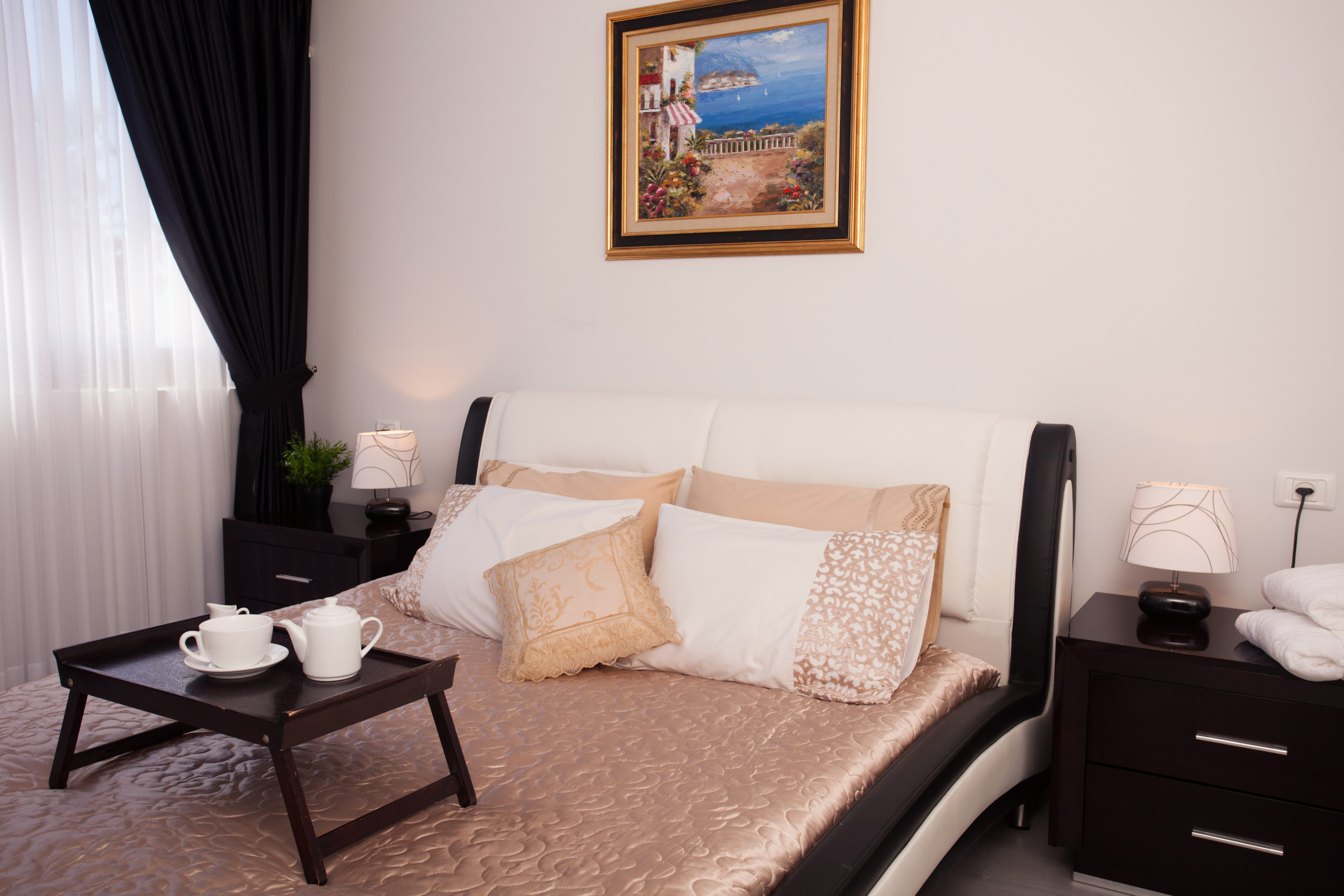 Elis Hotel
