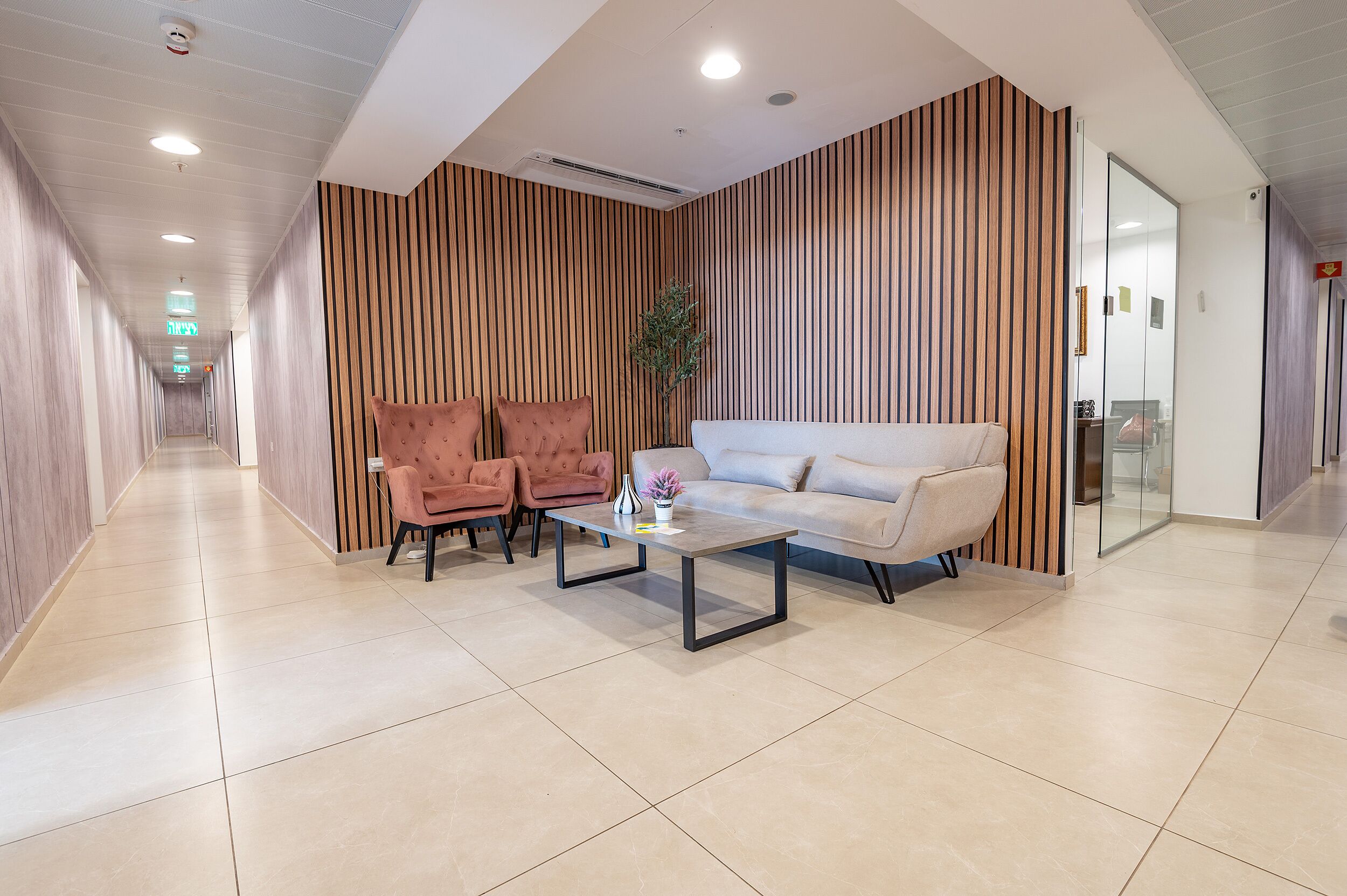 Hi-Yam SeaView Apartments & Suites