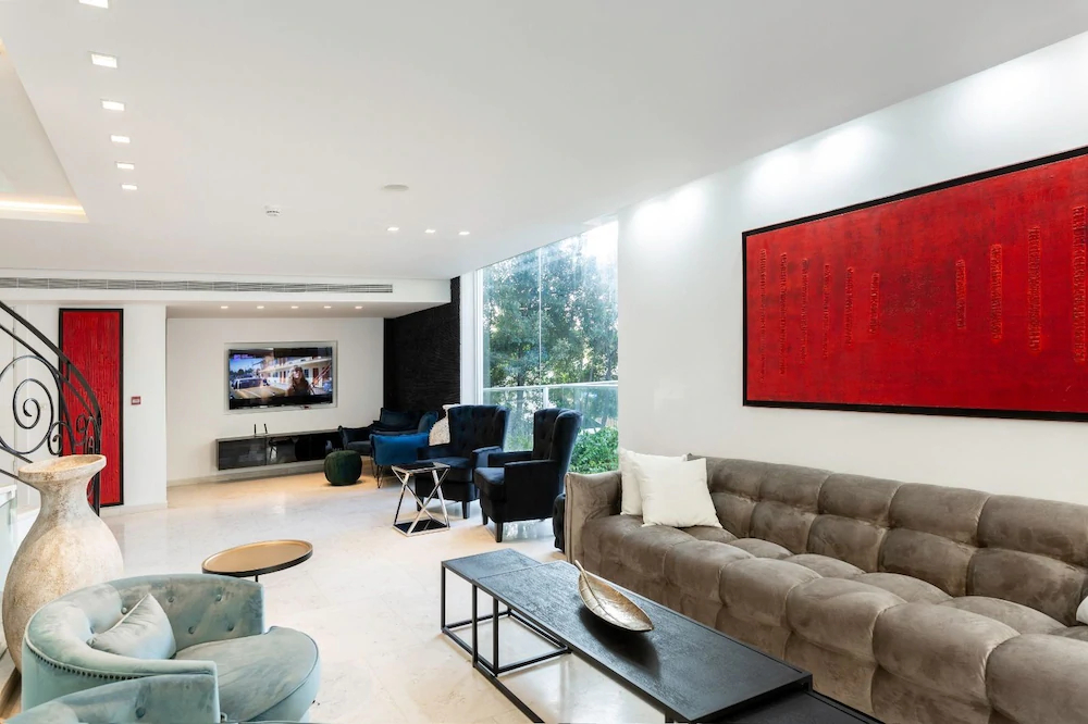 Alma Suites