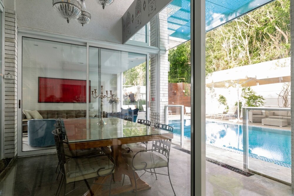 Alma Suites