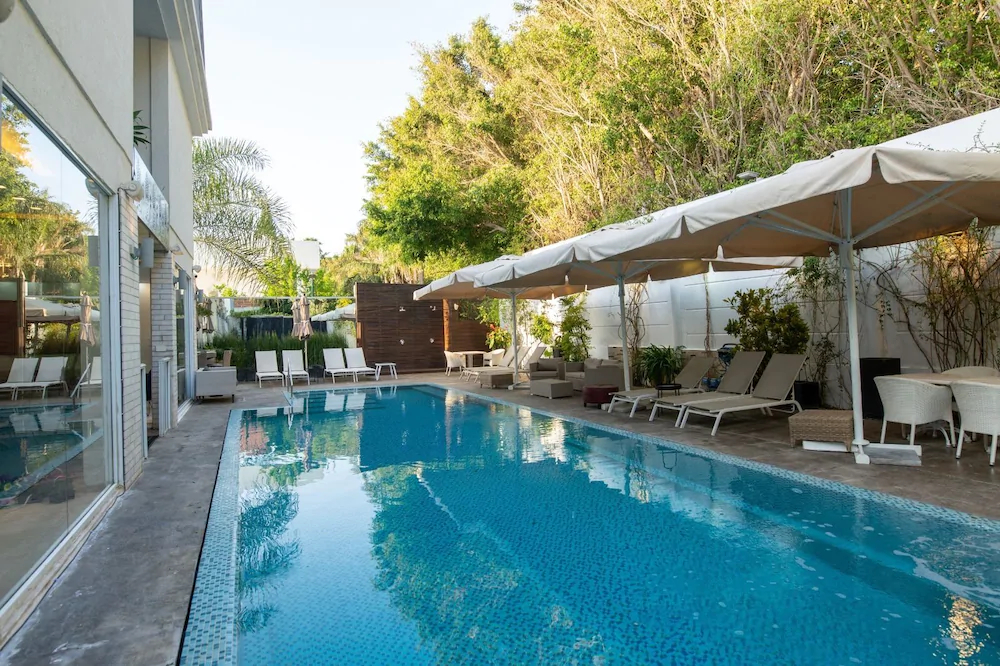 Alma Suites