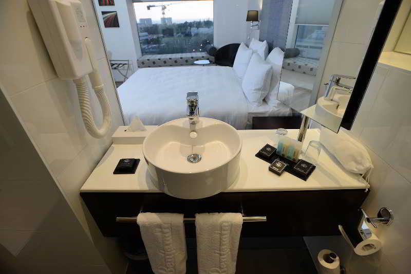 Benjamin Herzliya Business Hotel