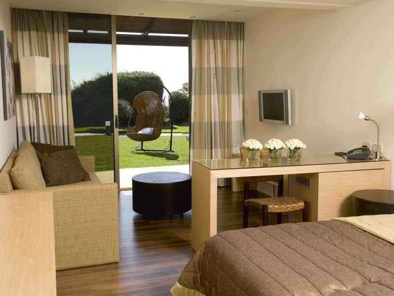 Dan Accadia Herzliya Hotel