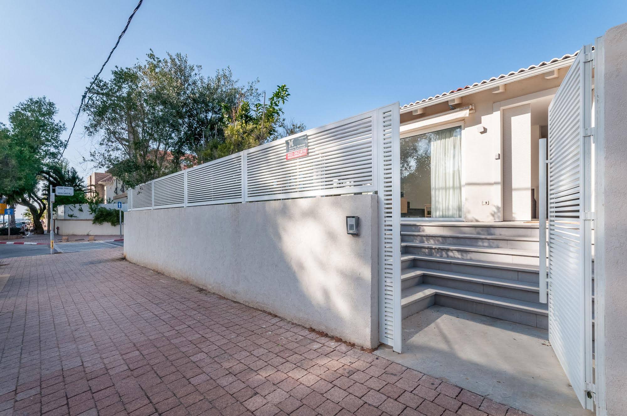 Magical Villa In Herzliya