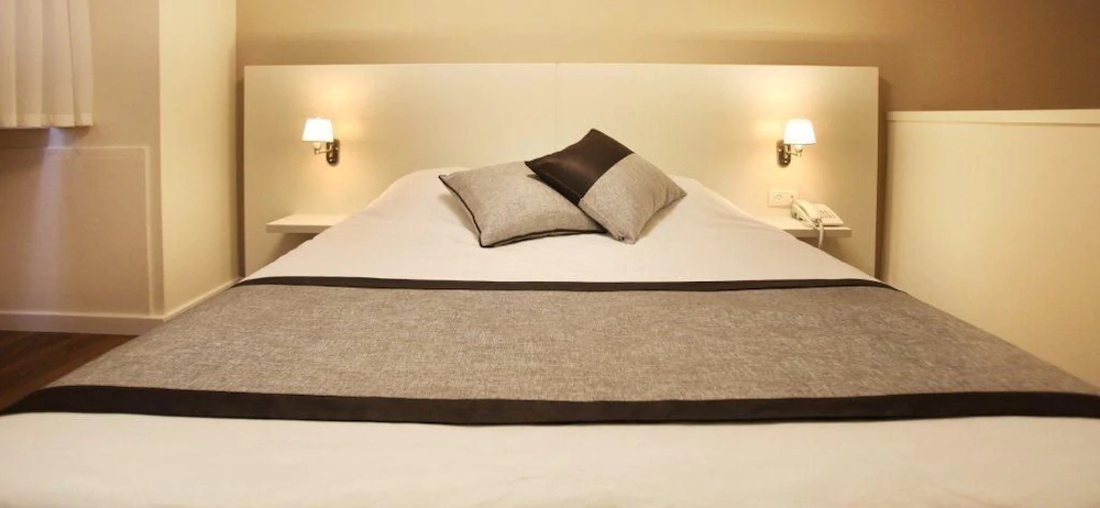 Marine Heights Suites
