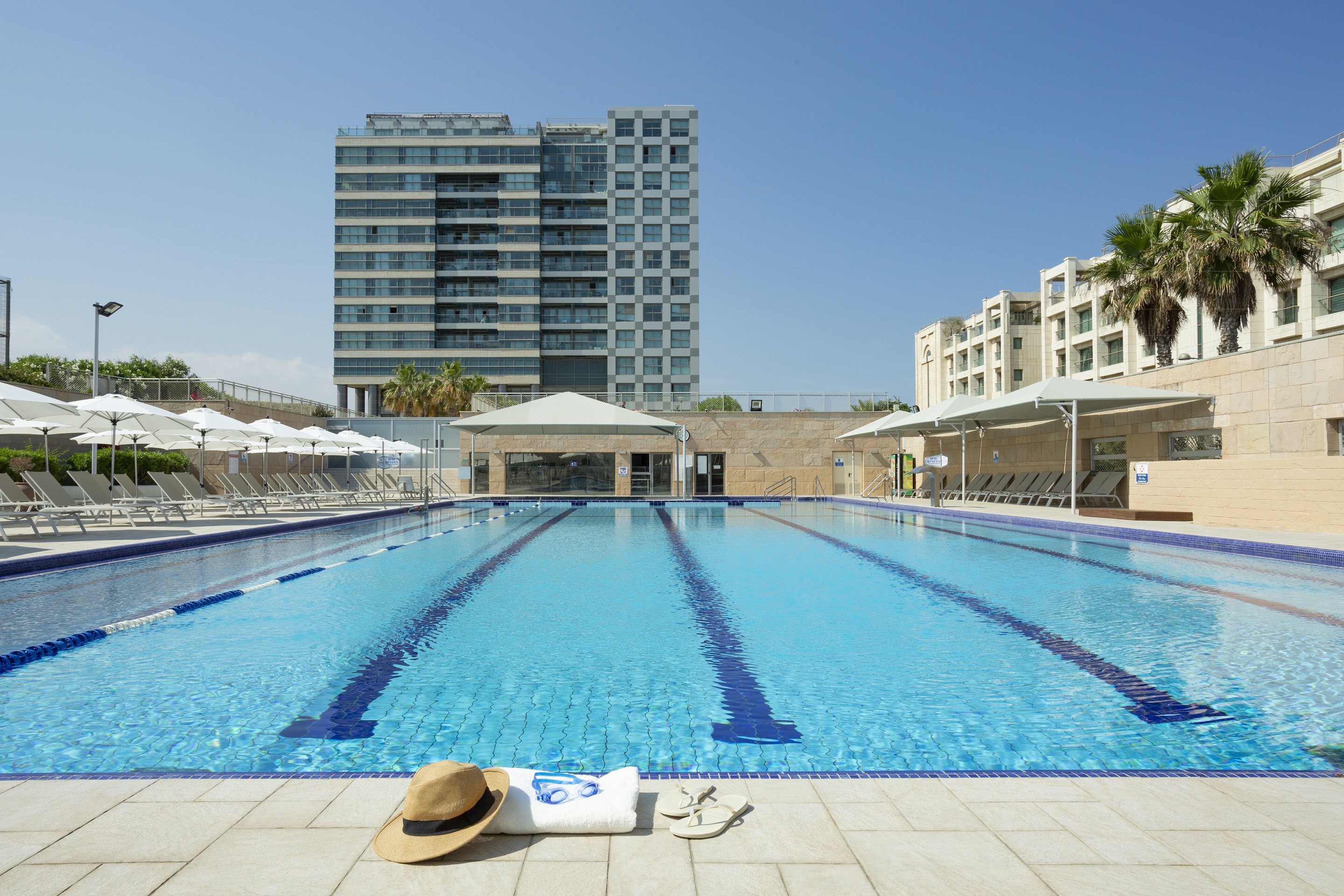 ApartHotel Okeanos on the Beach