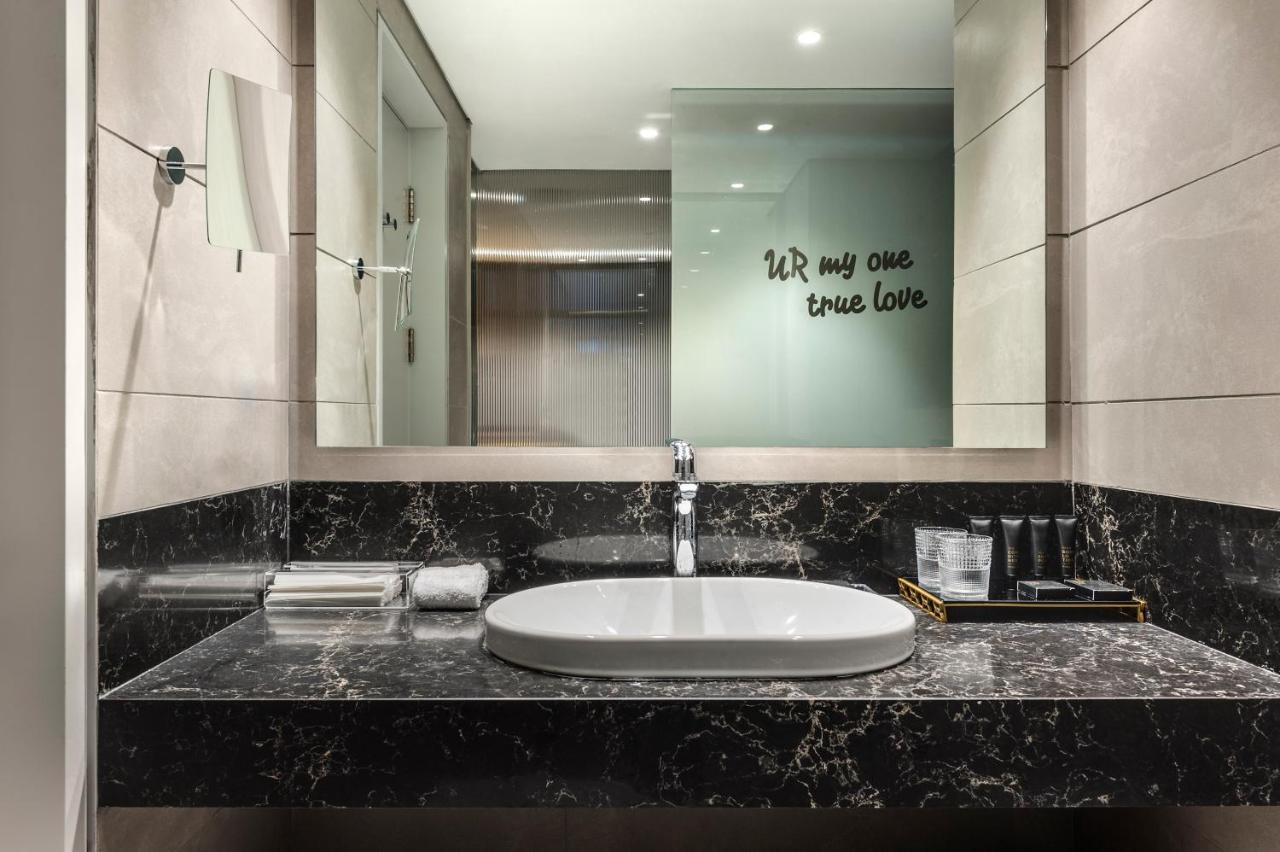 Publica Isrotel Herzliya
