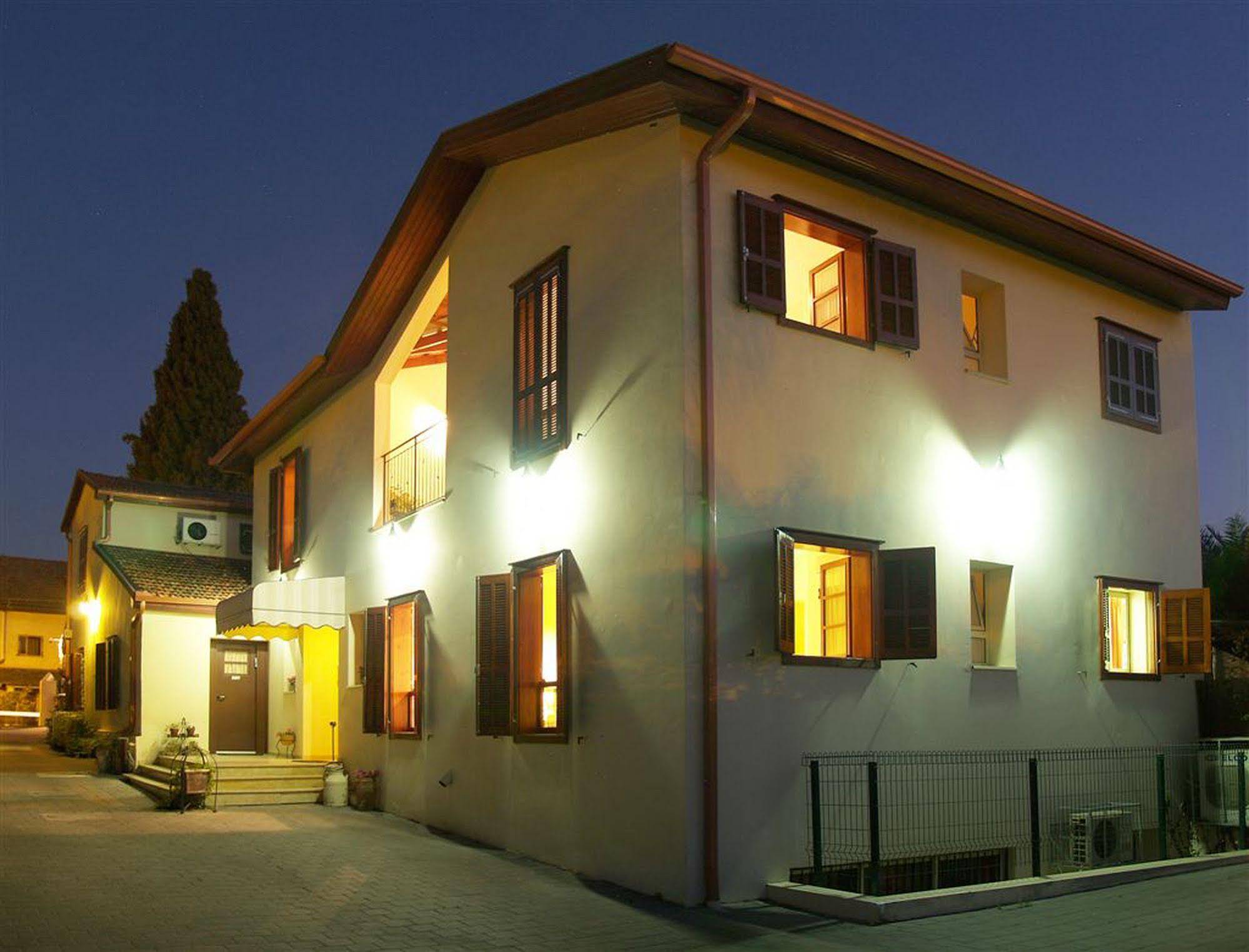 Hapina-Shel-Michal Hotel