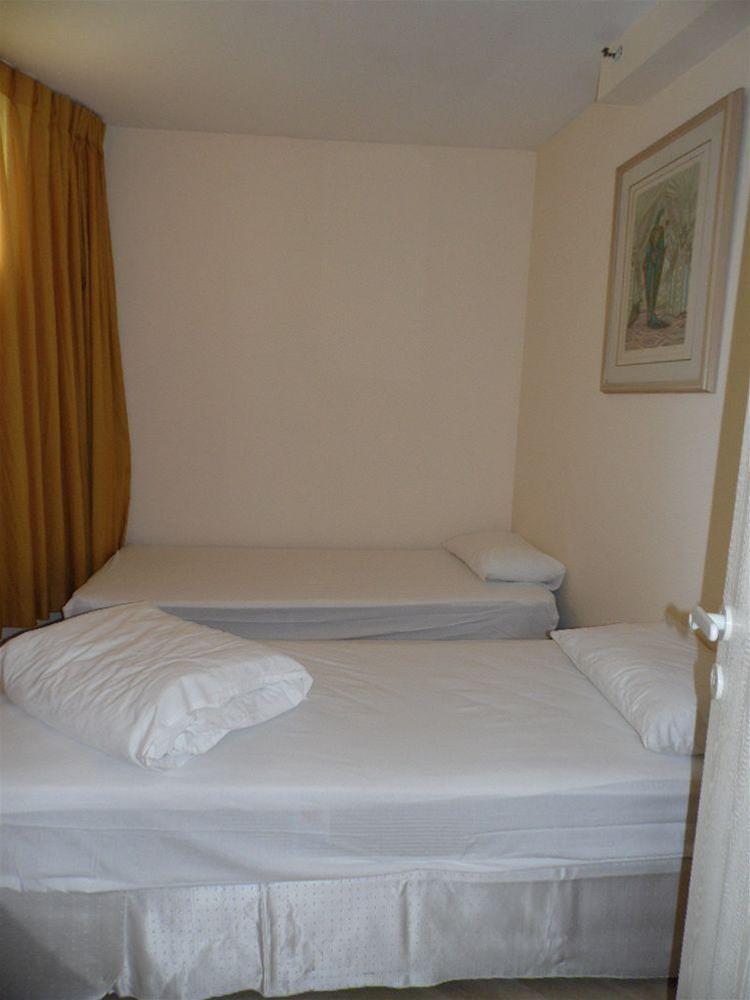 Blue Weiss Hotel