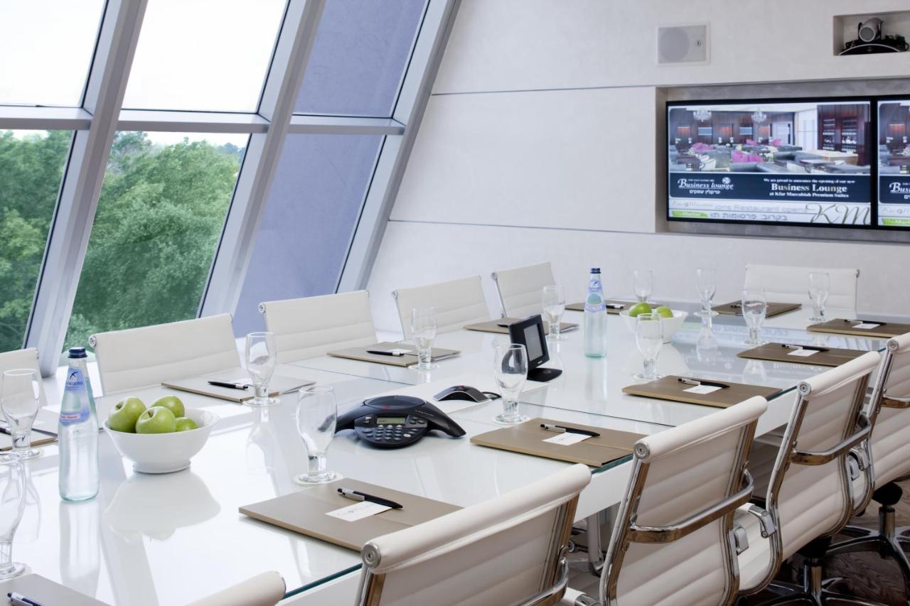 Kfar Maccabiah Hotel & Suites