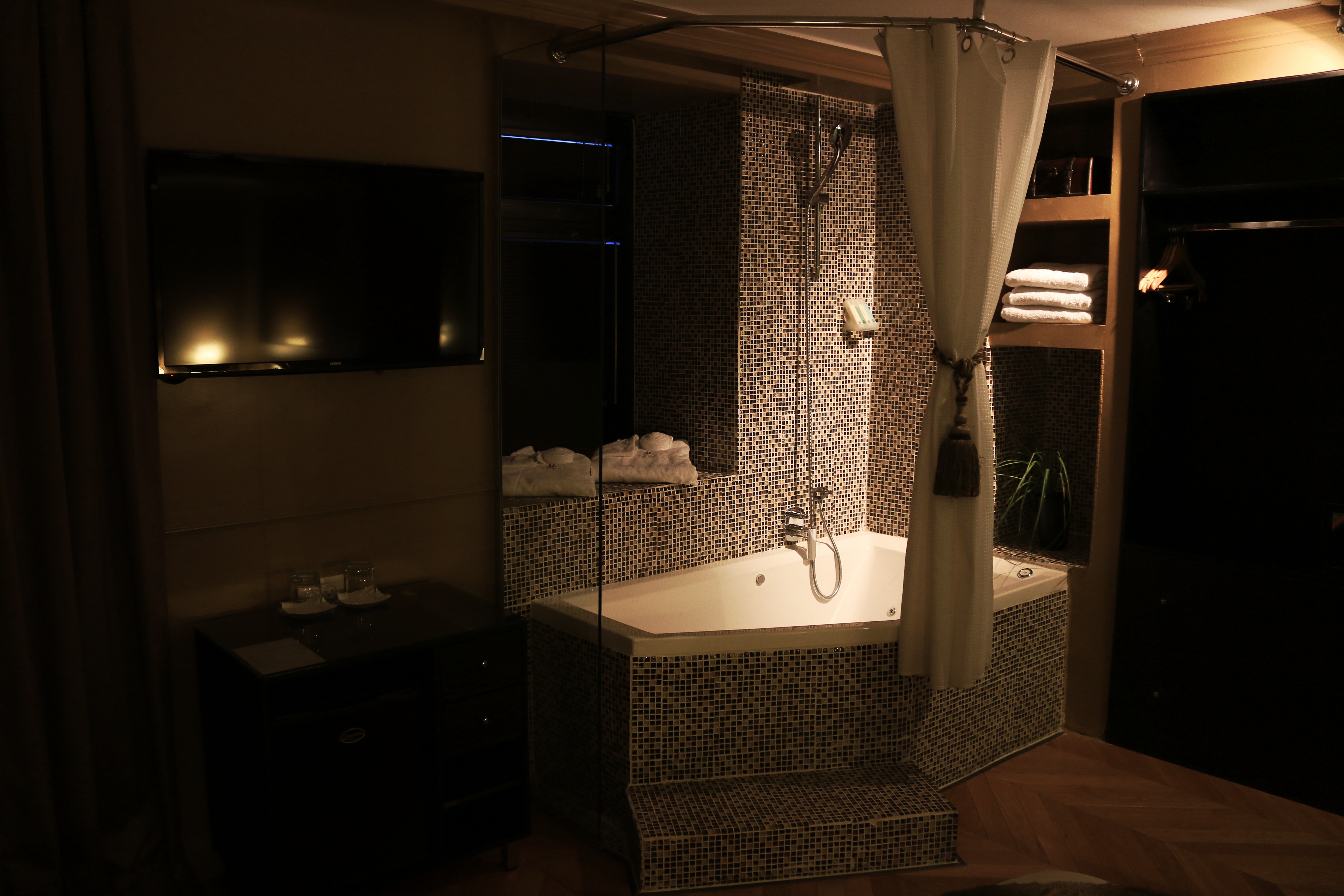 Montefiore 16 - Urban Boutique Hotel