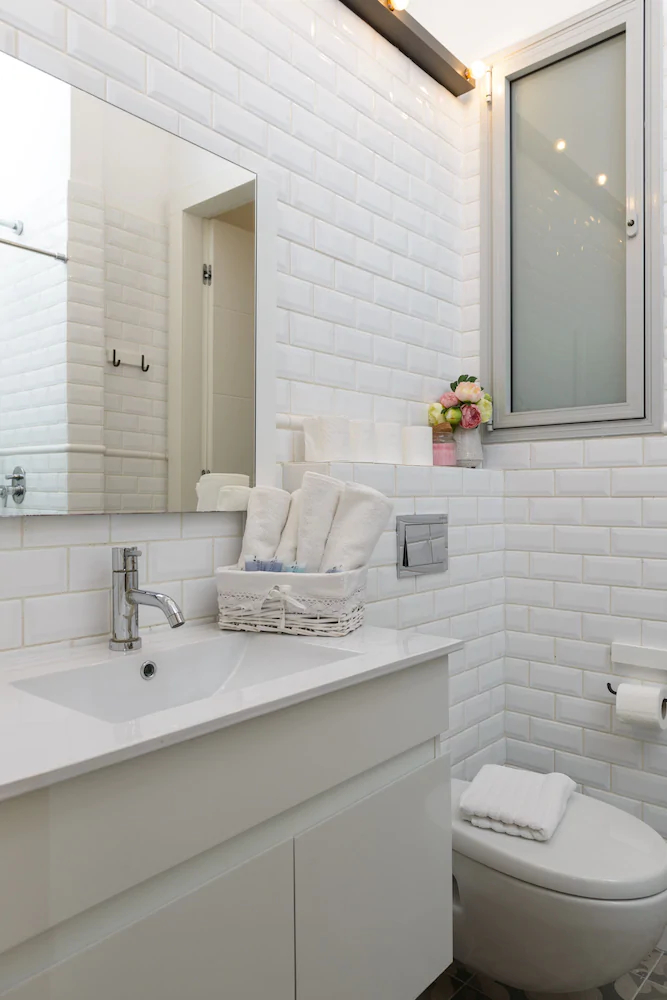 Bauhaus Boutique by TLV2rent