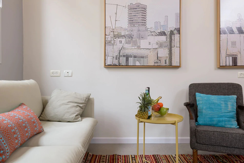 Bauhaus Boutique by TLV2rent