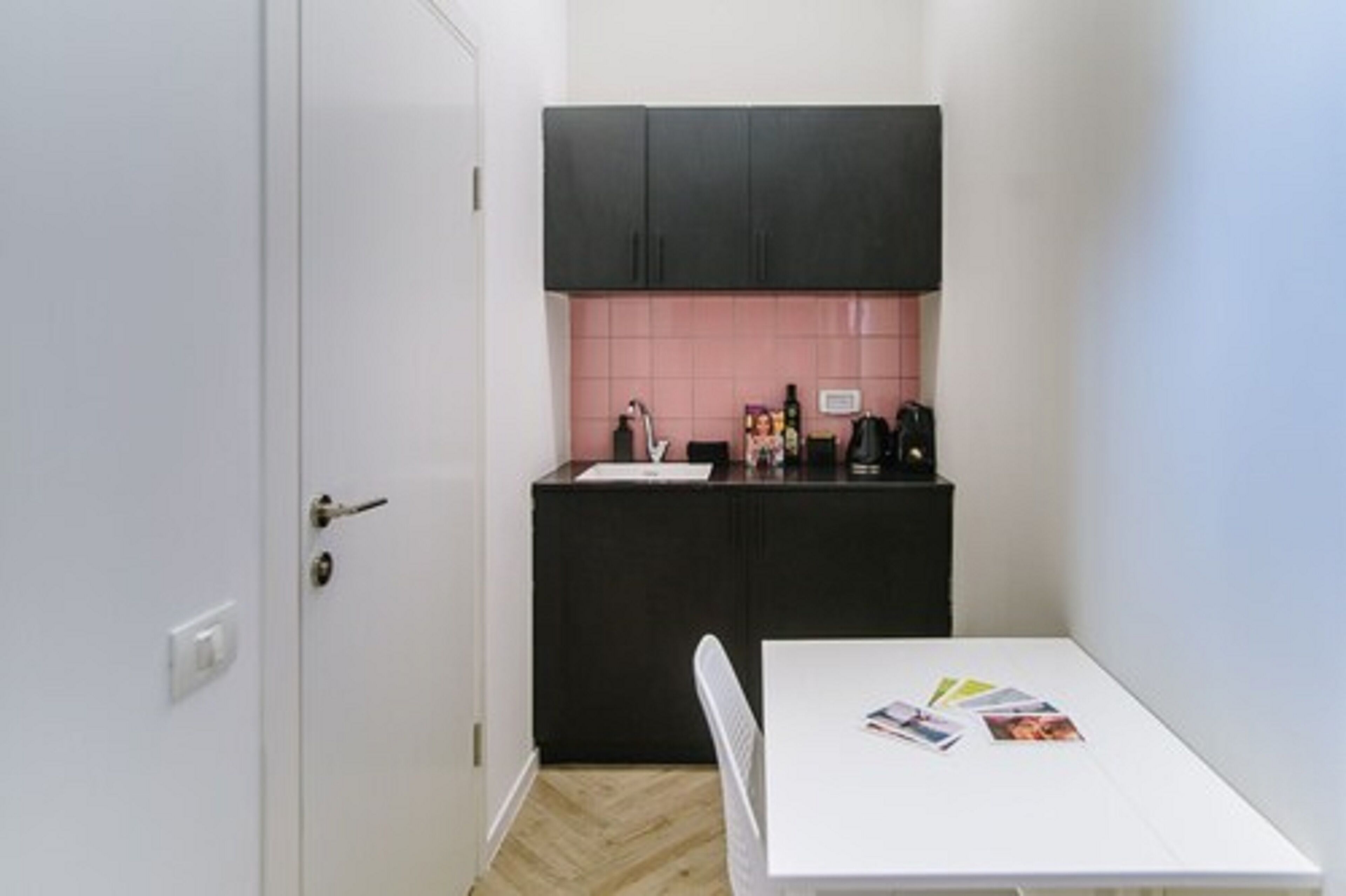 ColorBox Hotel By Loginn Hotels