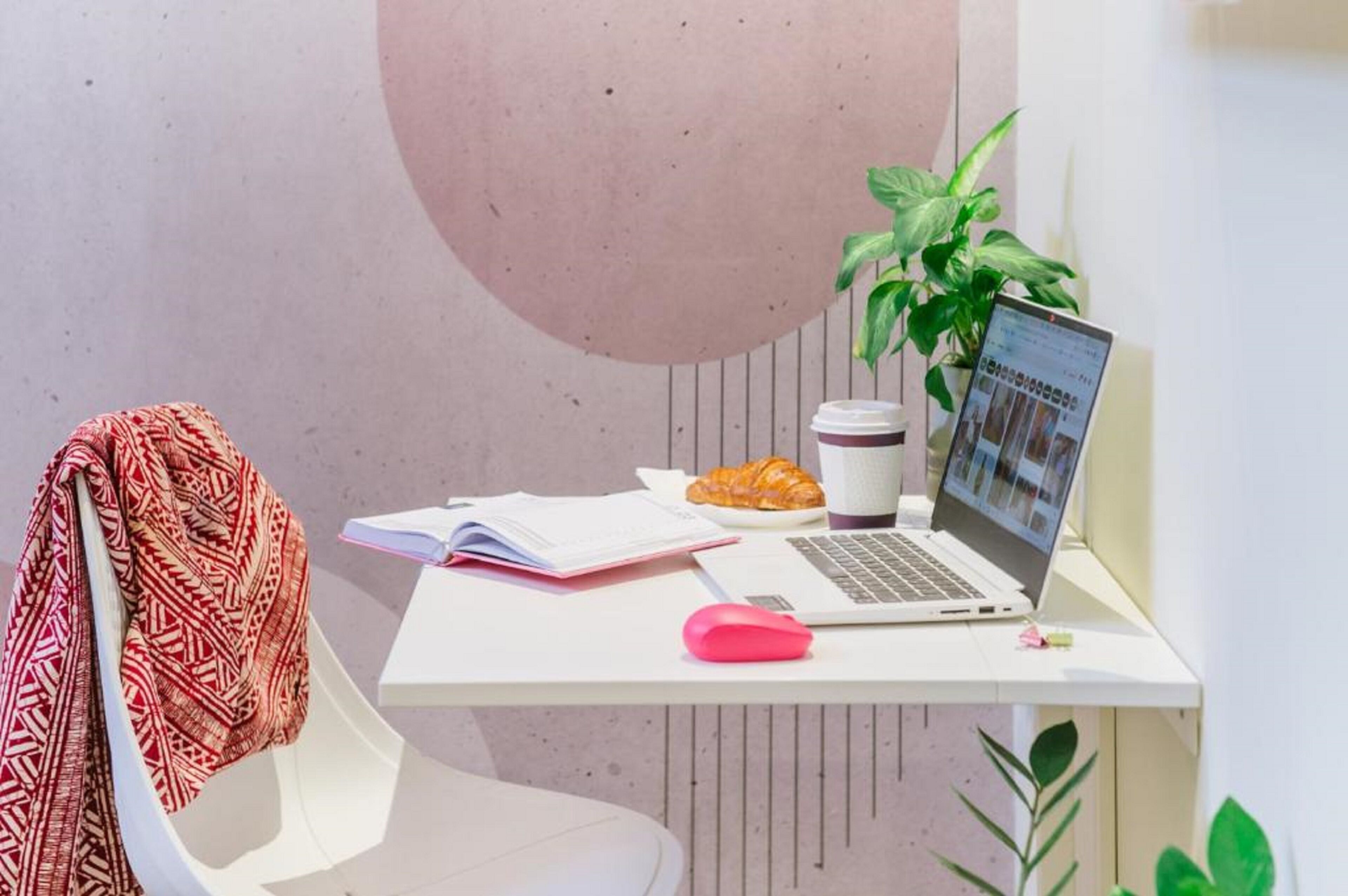 ColorBox Hotel By Loginn Hotels
