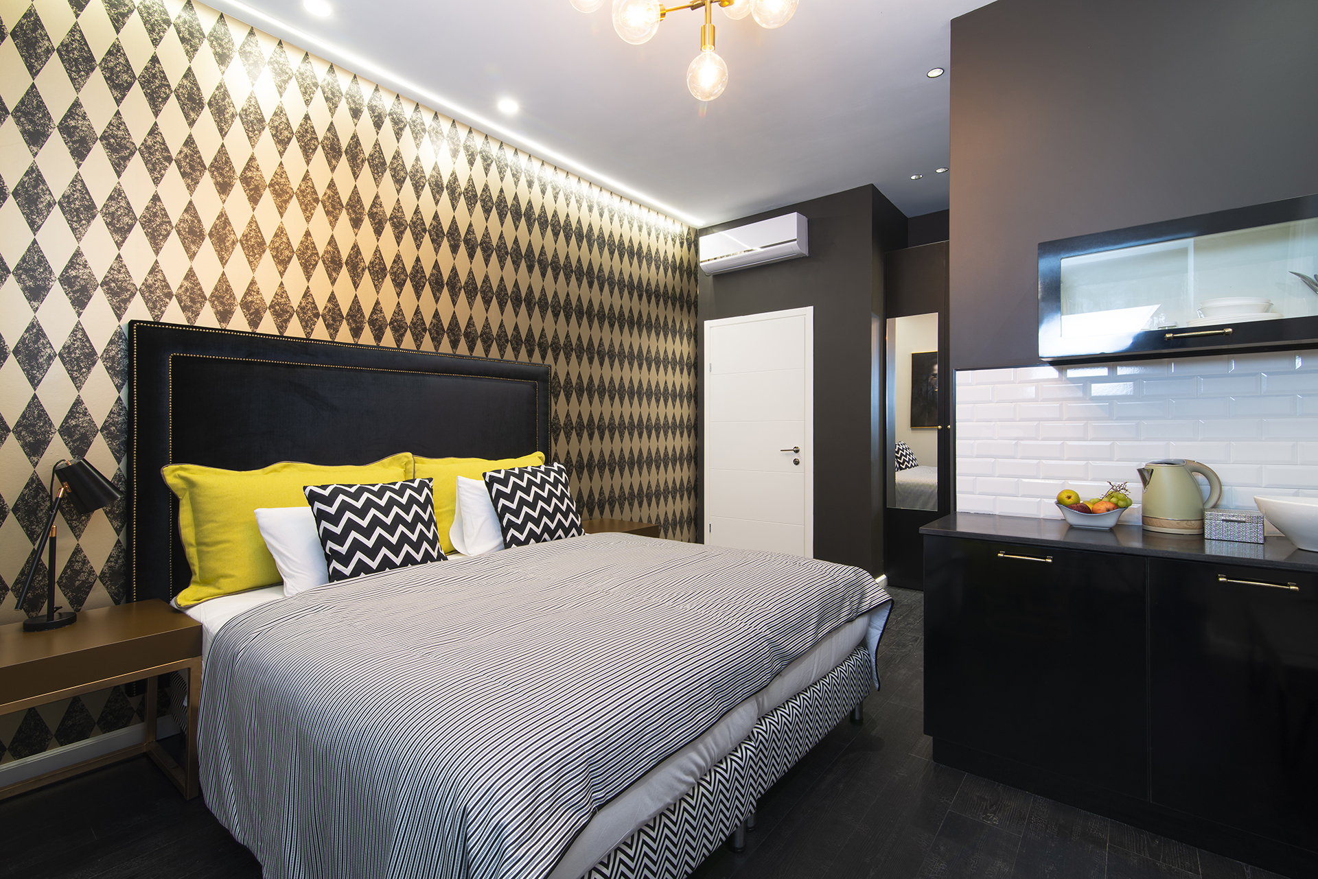 Crown Sea Apartments