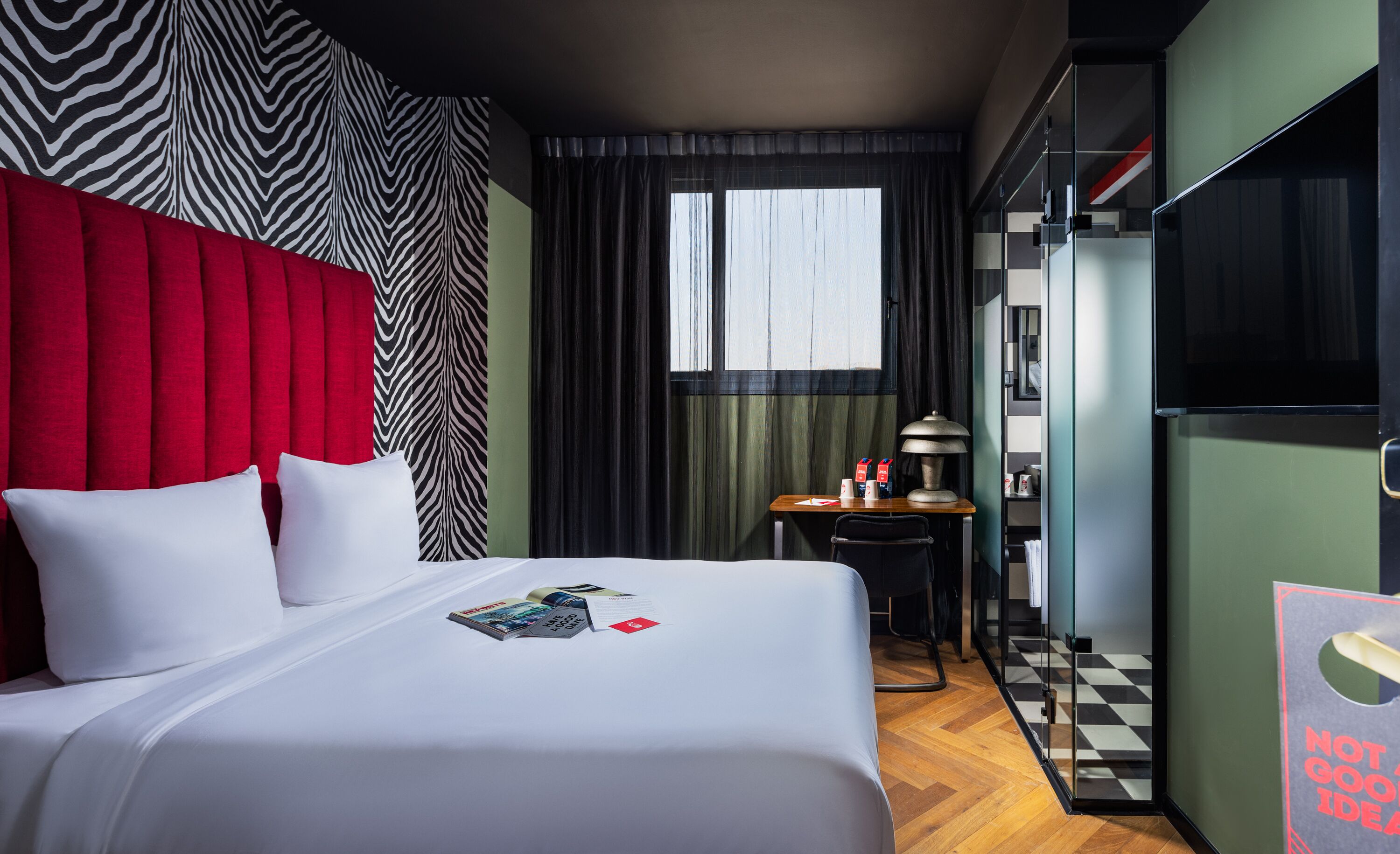 Dave Downtown By Brown Hotels