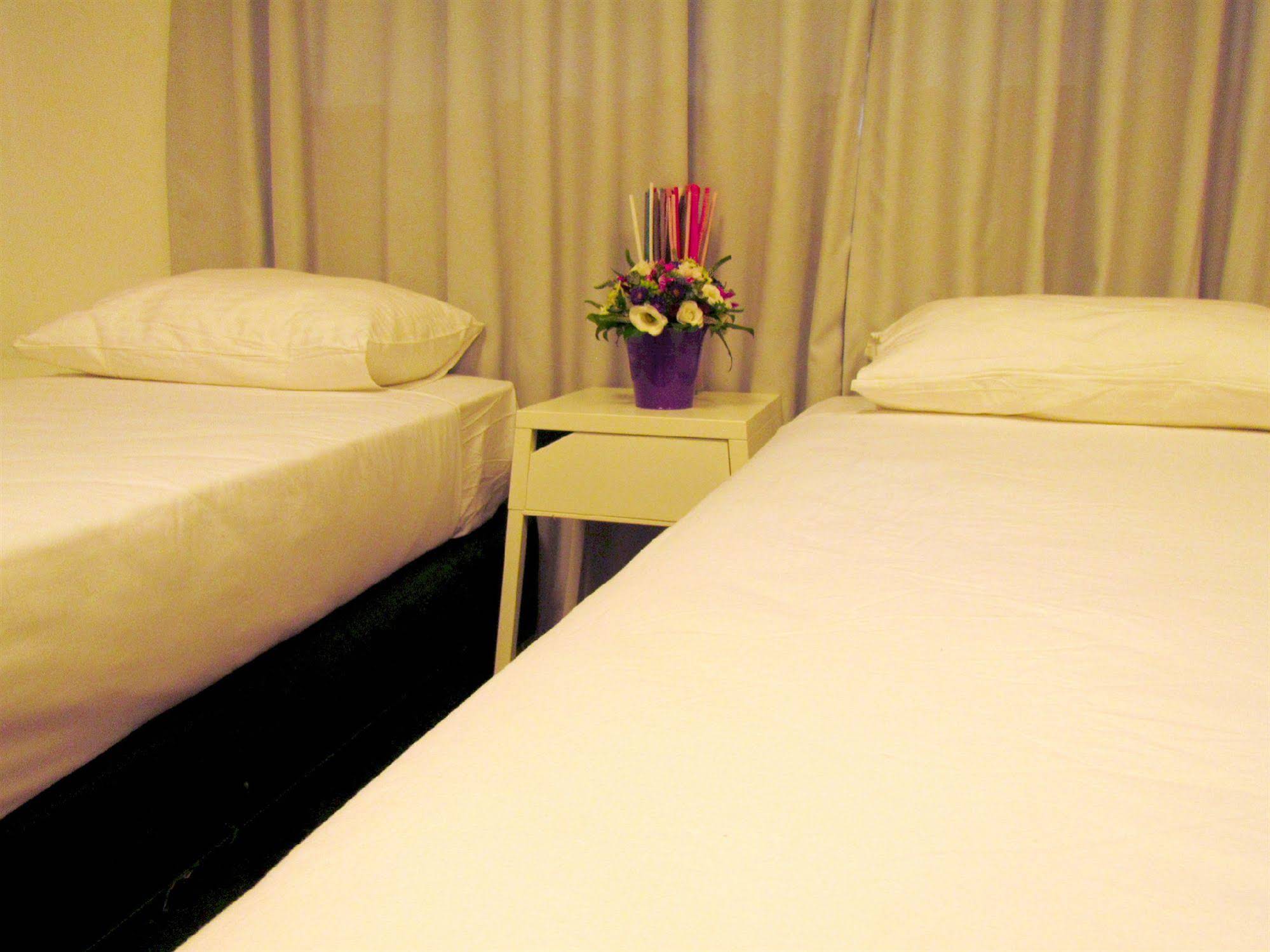 Dizengoff Garden Hotel