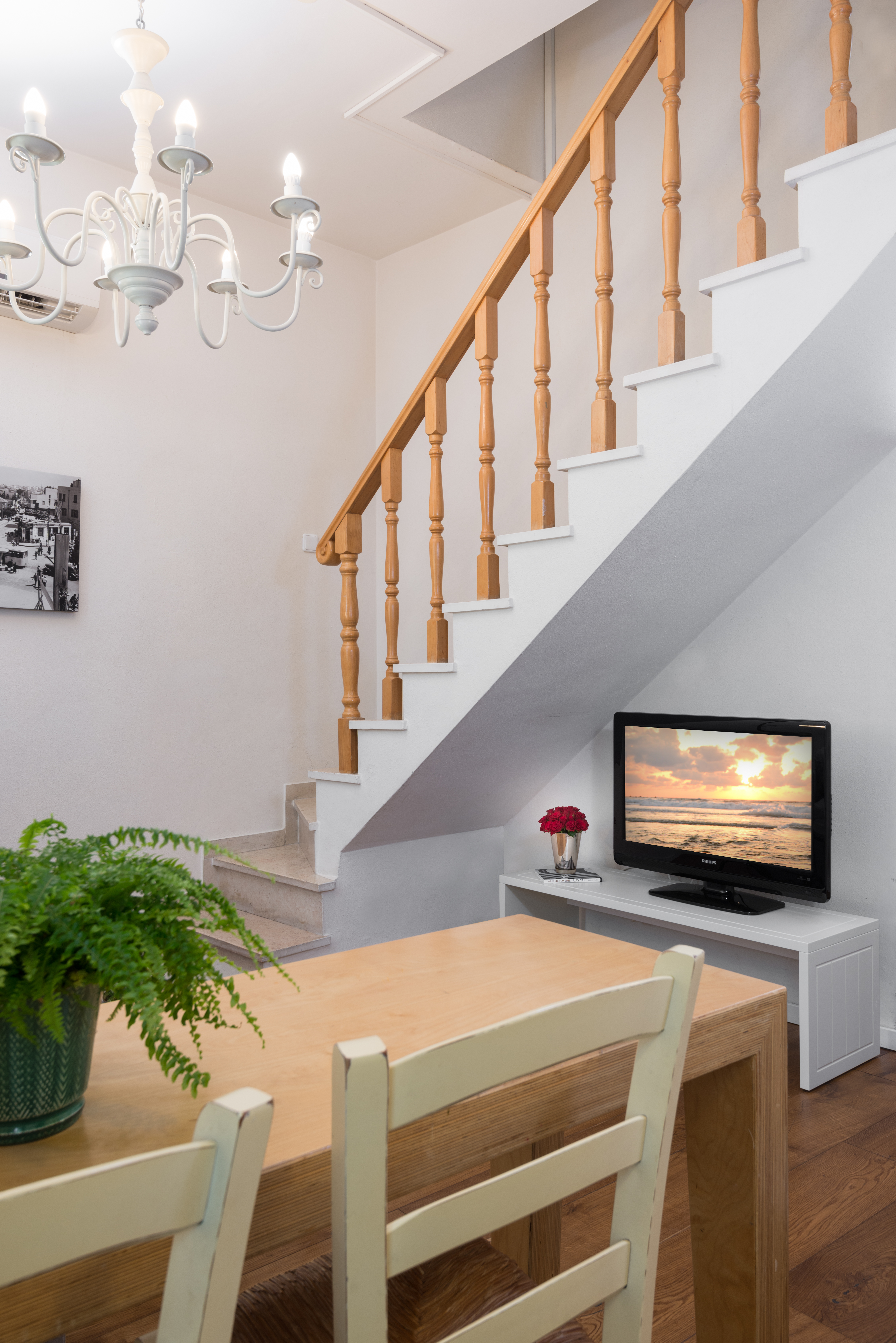 Dizengoff Suites